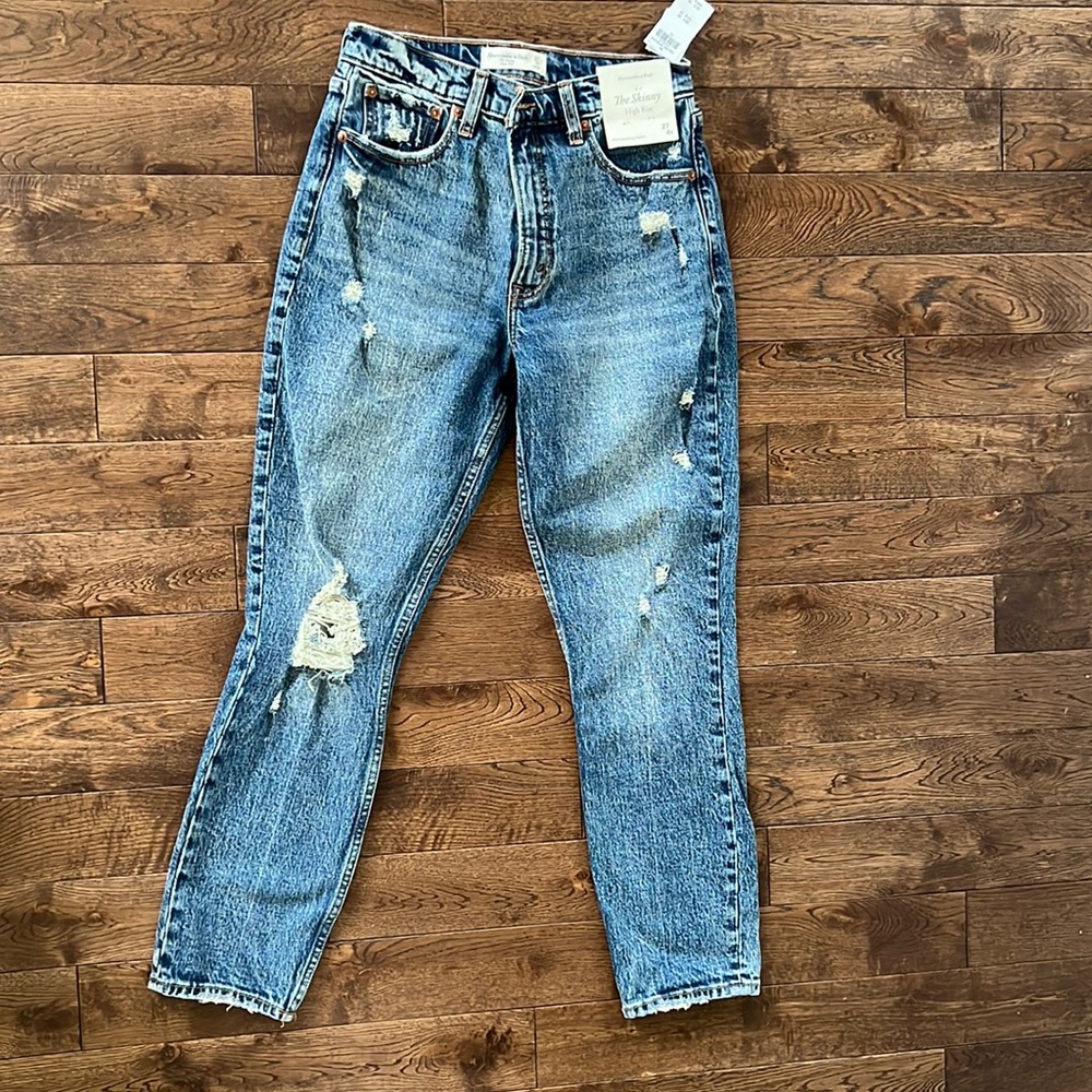 Abercrombie & Fitch “The Skinny” High Rise